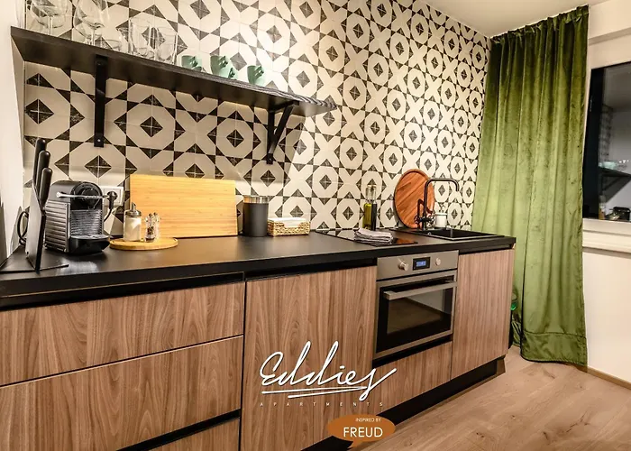 Daire Eddie's Design *